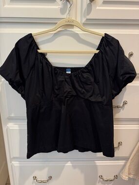 Old Navy Black Puff Sleeve Scoop Top